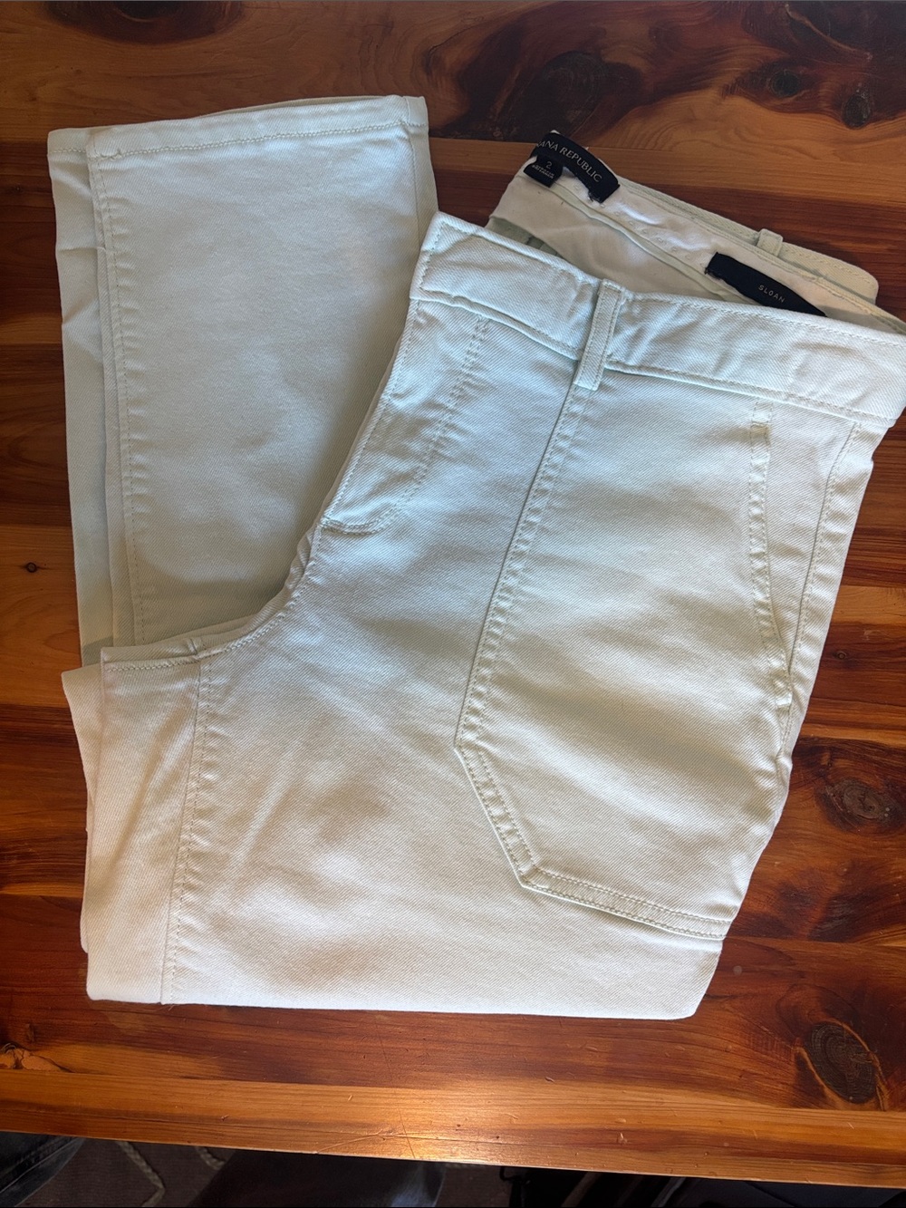 Banana Republic Light Blue Women’s Cropped Jeans